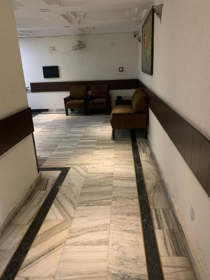 Hotel Raman'S Jagādhri Exterior photo